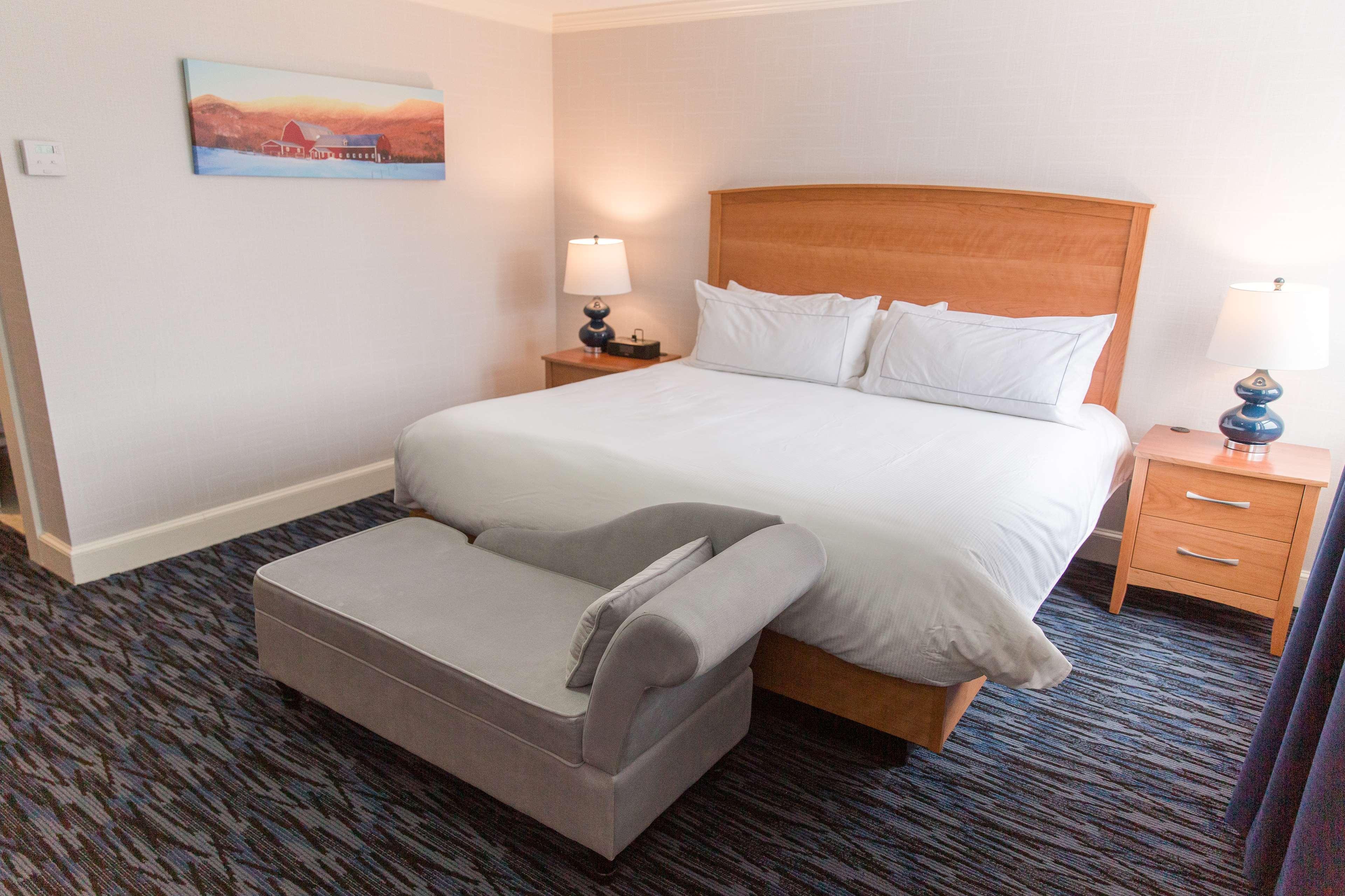 Capitol Plaza Hotel Montpelier Tapestry Collection By Hilton מראה חיצוני תמונה