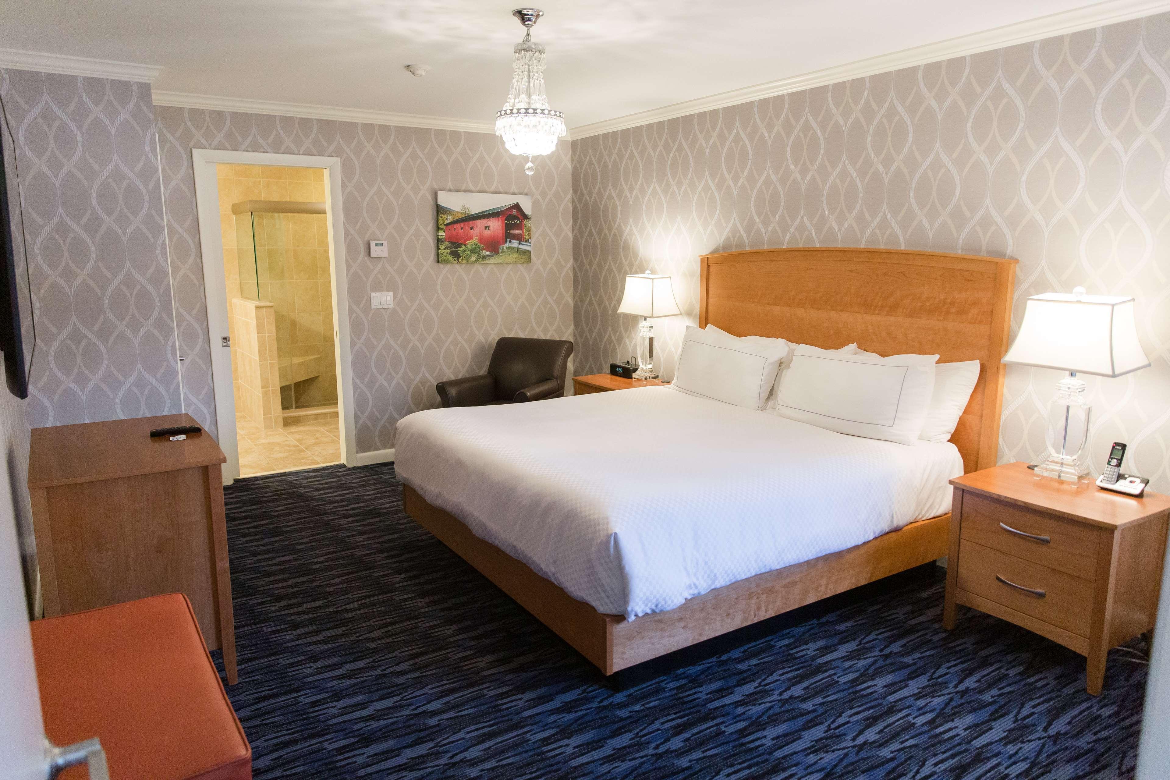 Capitol Plaza Hotel Montpelier Tapestry Collection By Hilton מראה חיצוני תמונה