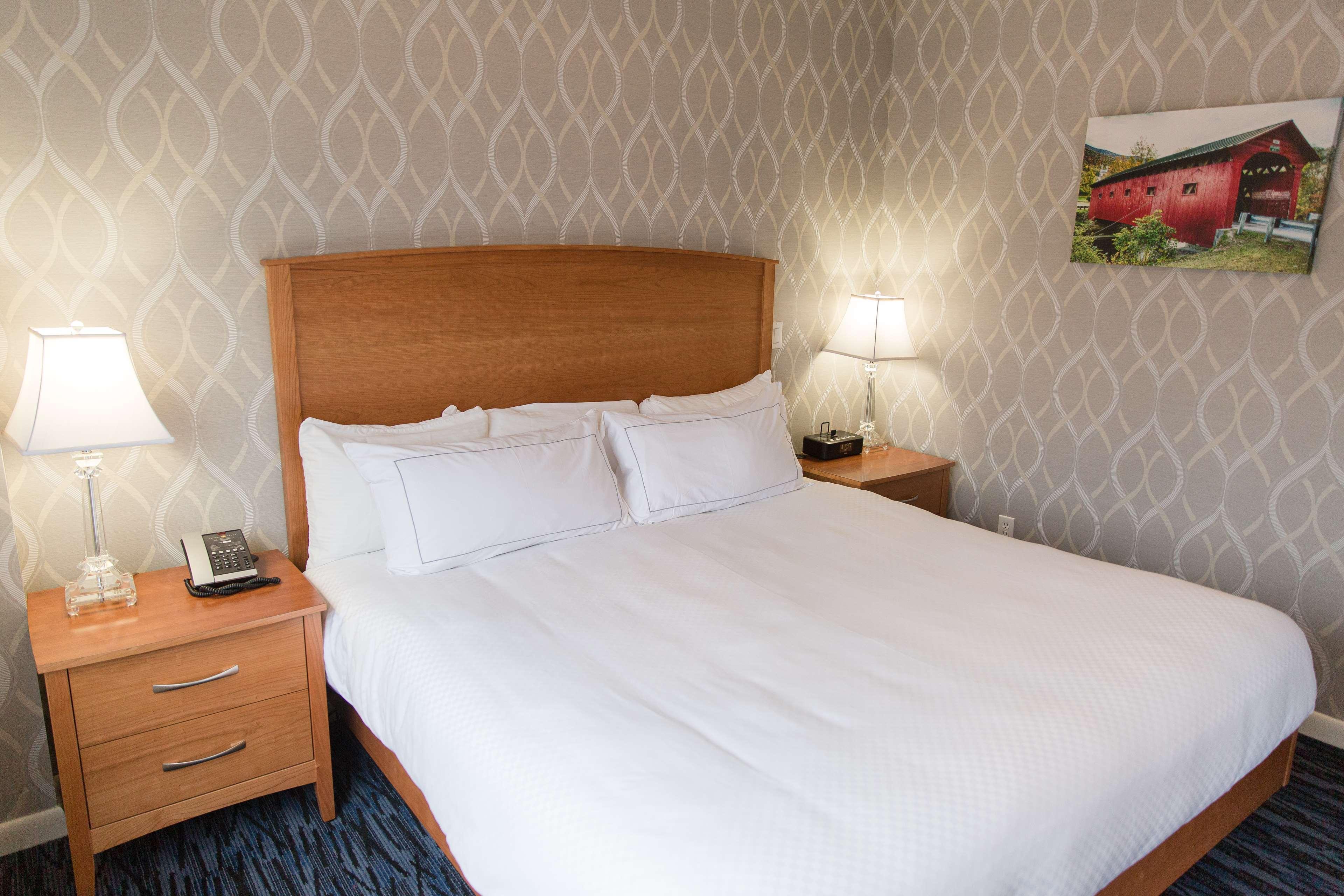 Capitol Plaza Hotel Montpelier Tapestry Collection By Hilton מראה חיצוני תמונה