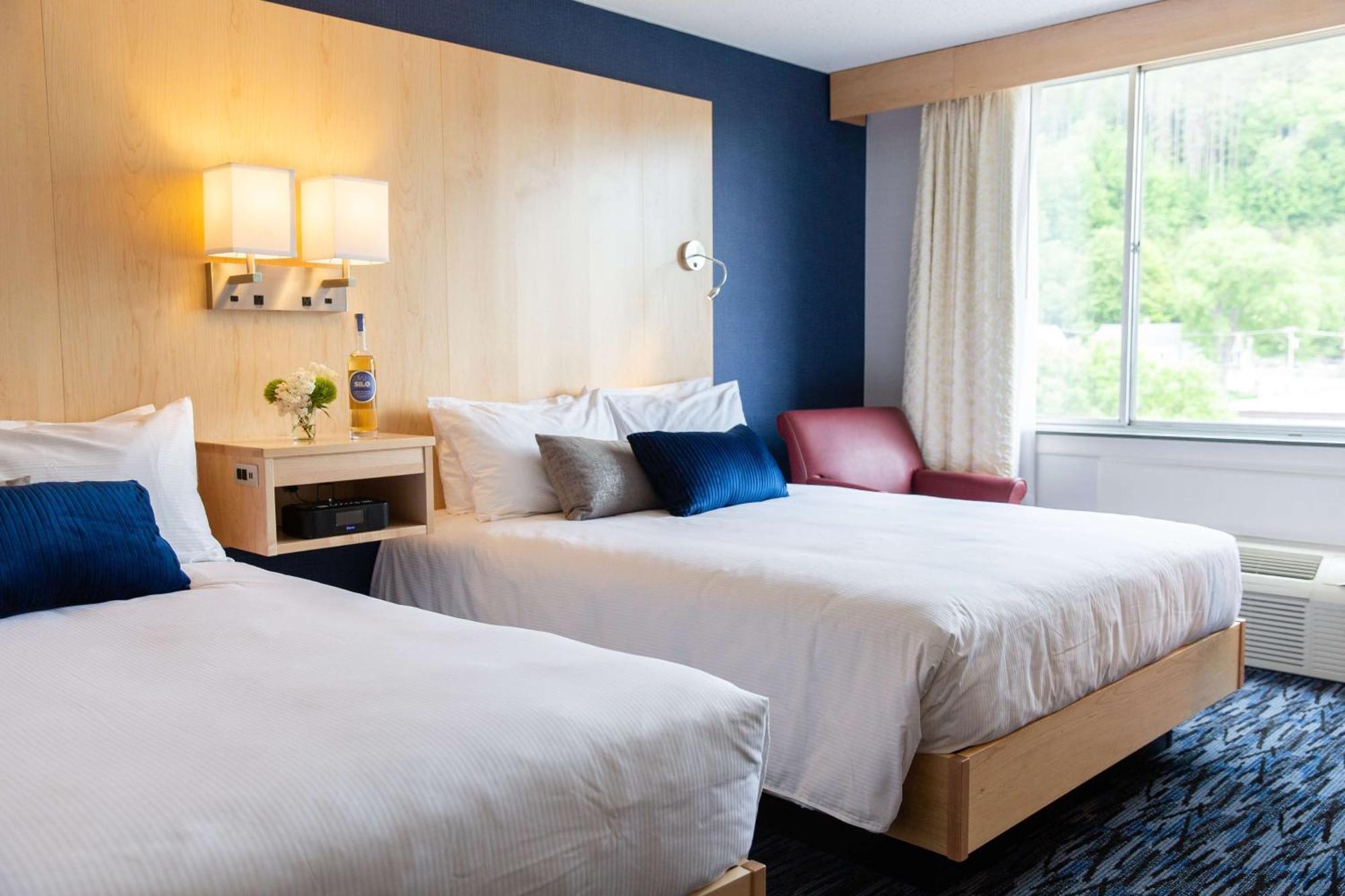 Capitol Plaza Hotel Montpelier Tapestry Collection By Hilton מראה חיצוני תמונה