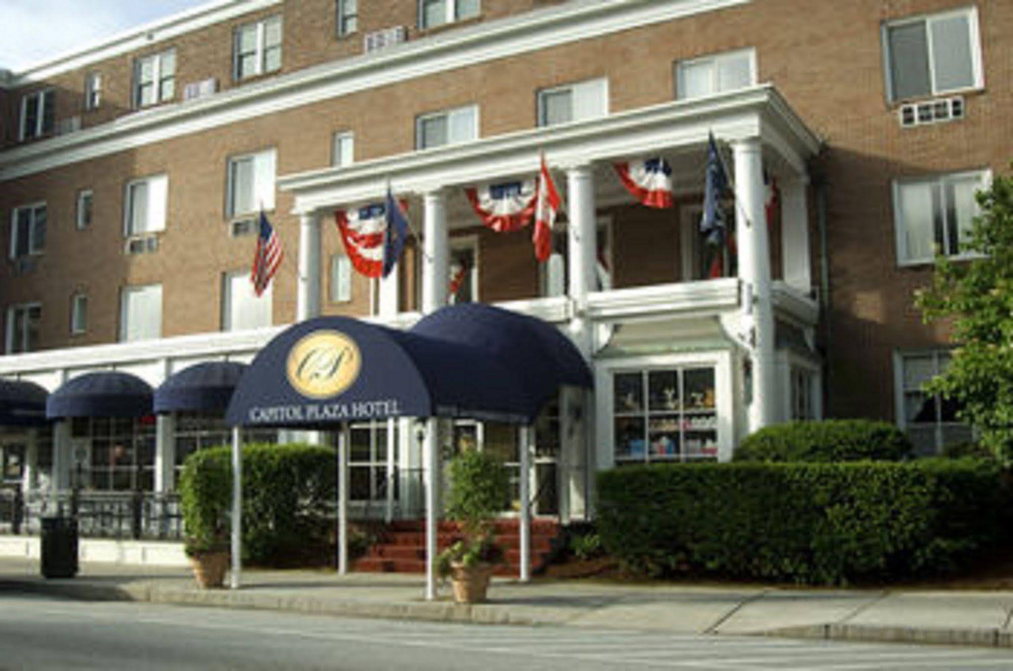 Capitol Plaza Hotel Montpelier Tapestry Collection By Hilton מראה חיצוני תמונה